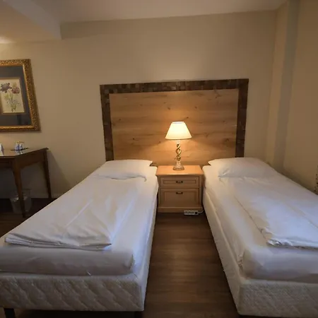 Gaestehaus Bavaria Πανσιόν Ρέγκενσμπουργκ
